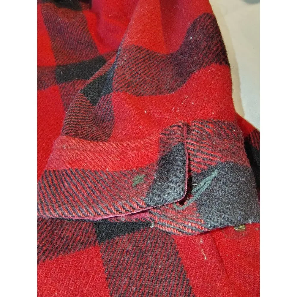 Vintage Johnson Woolen Mills Double Cape Hunting Jacket Red/Black Plaid 40/42